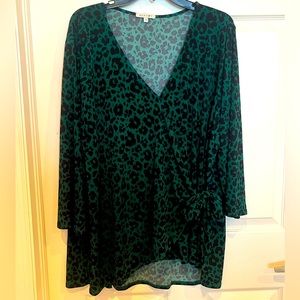 3X wrap style animal print top